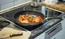 Astuzie per ottimizzare lo spazio in cucina
