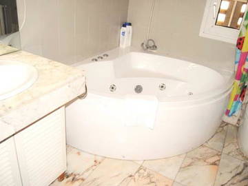 Entire Home Barcelona 123493-8