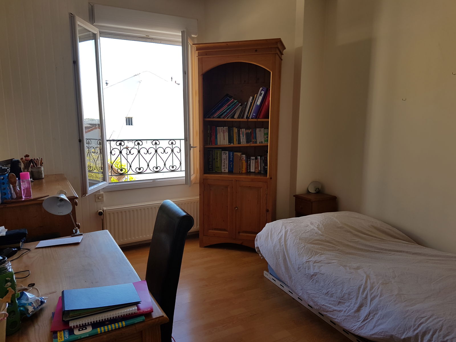 Hjemmeophold Suresnes 377340