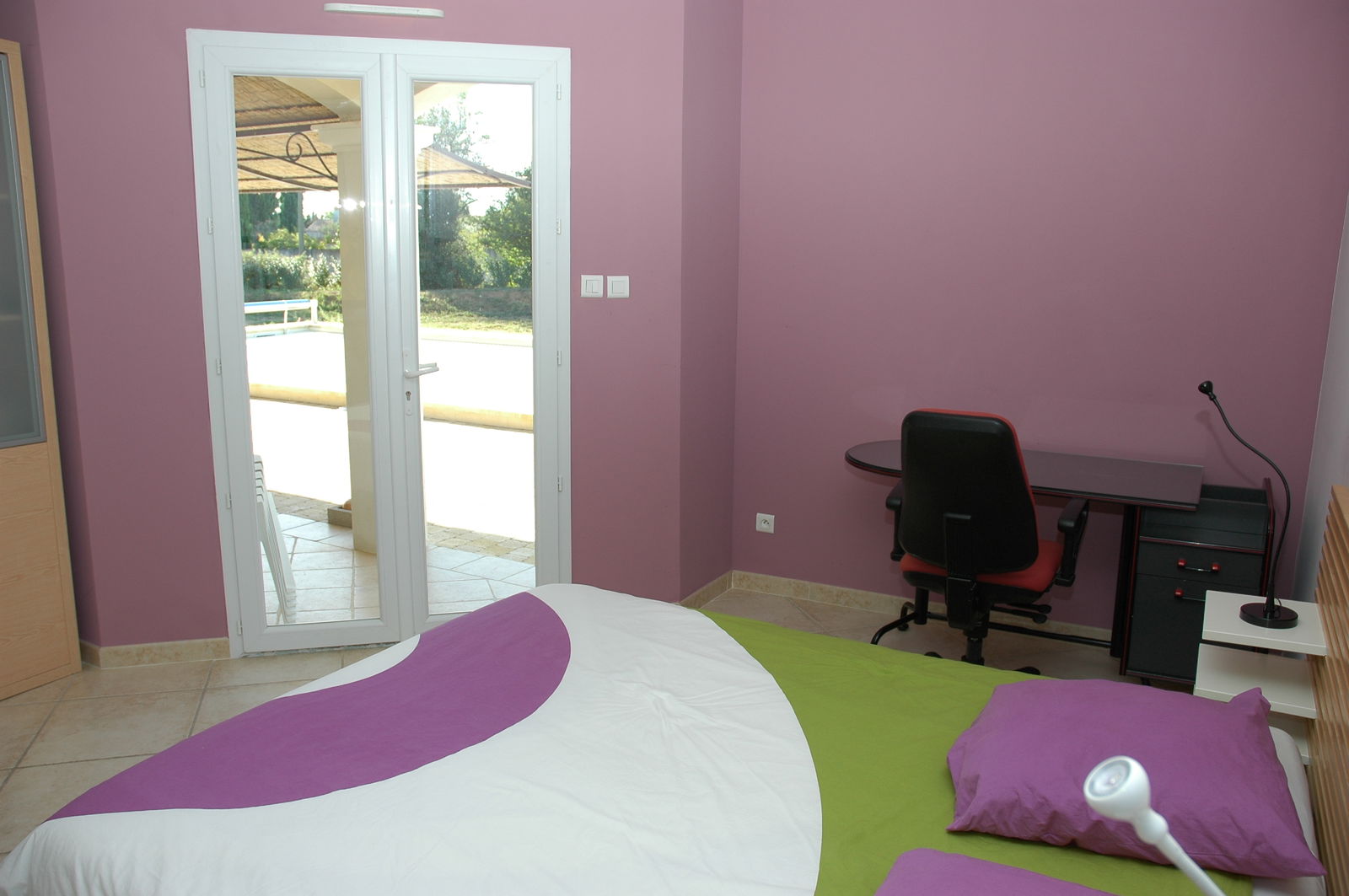 Homestay Arles 70402