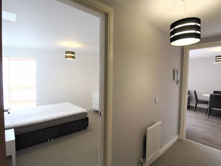 Quedarse En Casa Bristol 394368-2