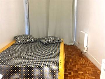 Roomlala | 1 CH Of 13m2 In 1 Roommate In Cergy Préf - Gare Rer-a 4mi