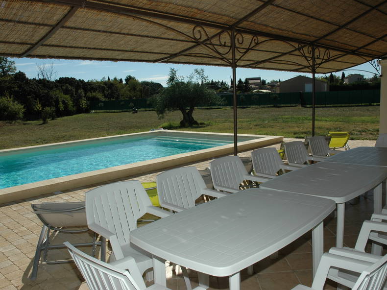 Quedarse En Casa Arles 70402-1