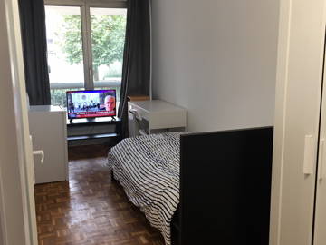 Roomlala | 1 Chambre De 10m2 Dans 1 Coloc À Cergy PrÉf - Gare Rer-a 4mi