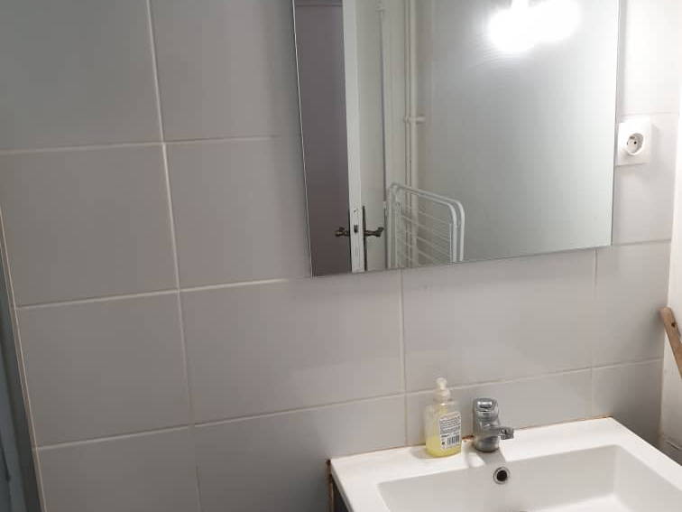 Colocação Cergy 238018-3