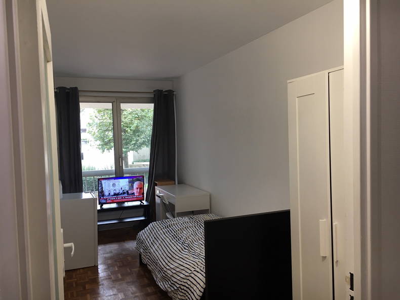 Colocação Cergy 238018-2