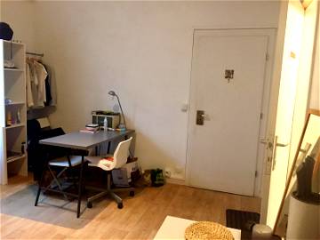 Roomlala | 1 Chambre Dispo Dans Coloc De 3 - A Ixelles Proche Ulb/vub