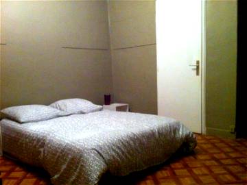 Roomlala | 1 Chambre Meublée Libre Appartement En Colocation