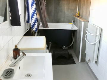 Colocation à louer à Creil - photo 2 : salle de bain-2