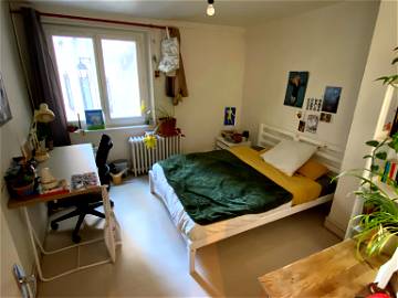 Roomlala | 1 Dormitorio En Piso Compartido Cerca Del Centro / Universidades