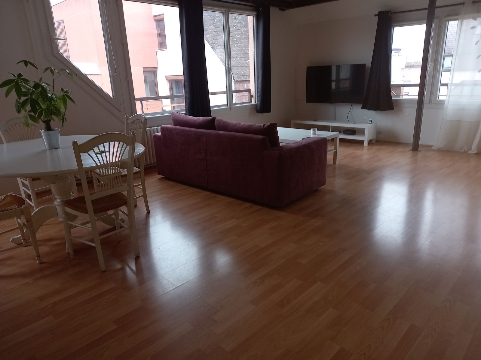 Colocatie Champs-sur-Marne 487000