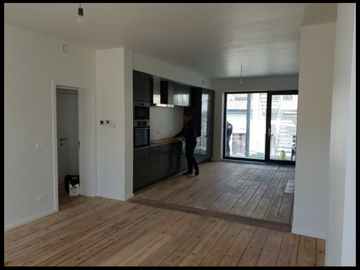 Roomlala | 1 pokój do wynajęcia w mieszkaniu współdzielonym w centrum Brukseli, Loca