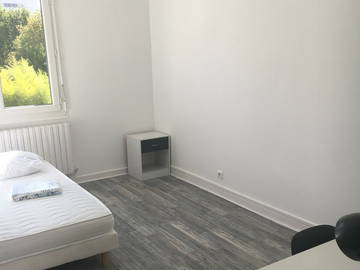 Roomlala | 1 Quarto Disponível em Alojamento Partilhado em Valência