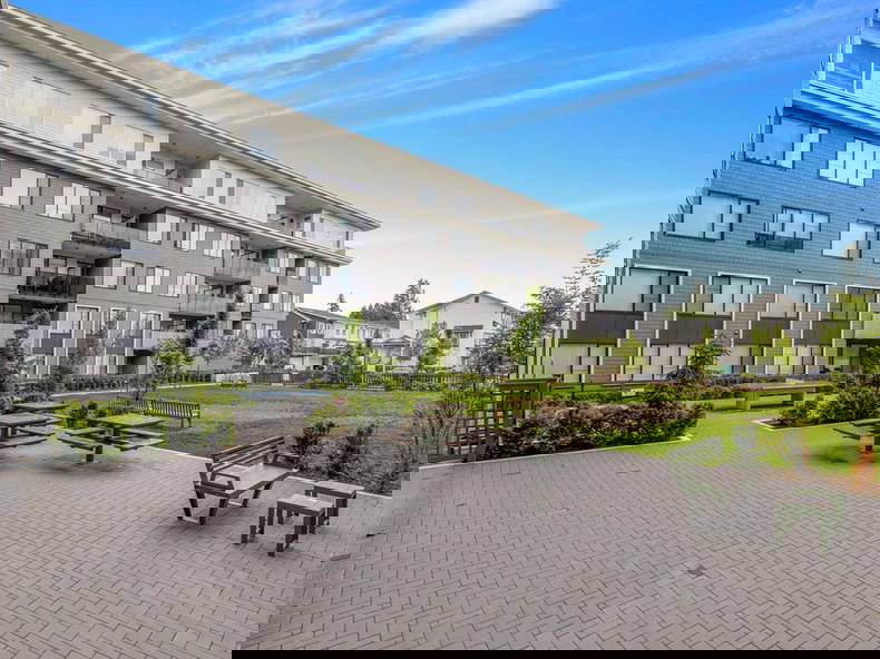 Coliving Surrey 636215-1