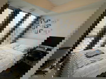 Roomlala | 1 Room In 2 Bedroom Condo, With Private Washroom And Ac