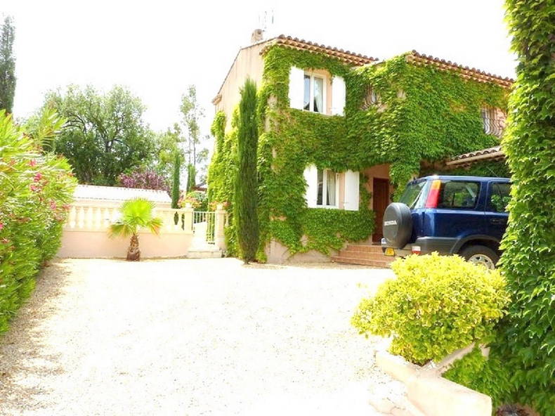 Chambres D'hôtes Pertuis 56101-2