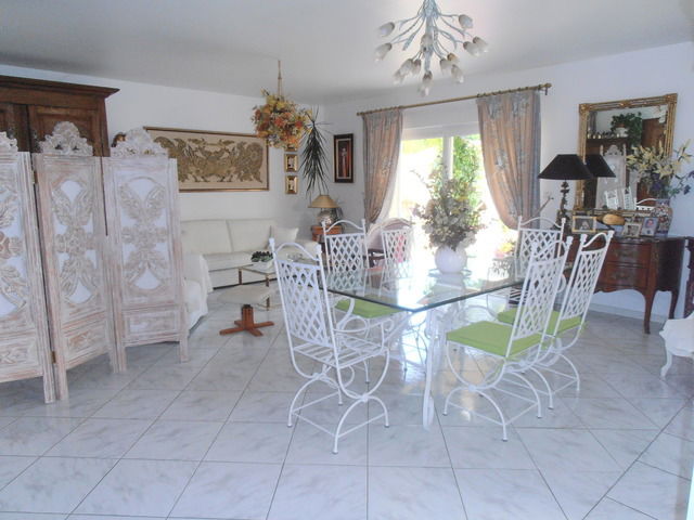 Bed And Breakfast Pertuis 56101