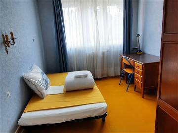 Roomlala | 1 Schlafzimmer in 67 M2 Privat