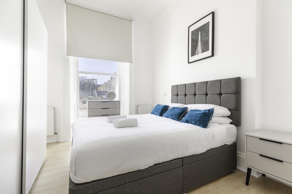 Homestay London 523190