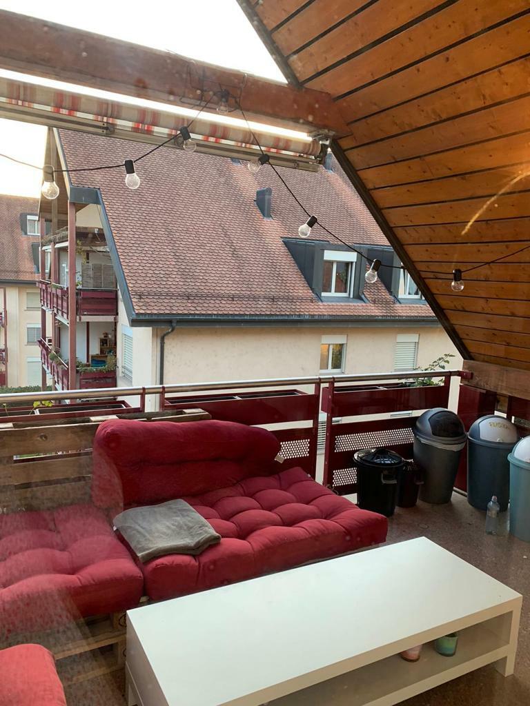 Colocatie Gland 255287