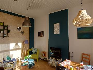 Roomlala | 1 Wunderschönes Zimmer in einer Mitbewohnerwohnung von 3 jungen Arbeitern