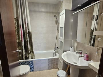 Gastenkamer te huur in Barcelona - foto 6: badkamer-6