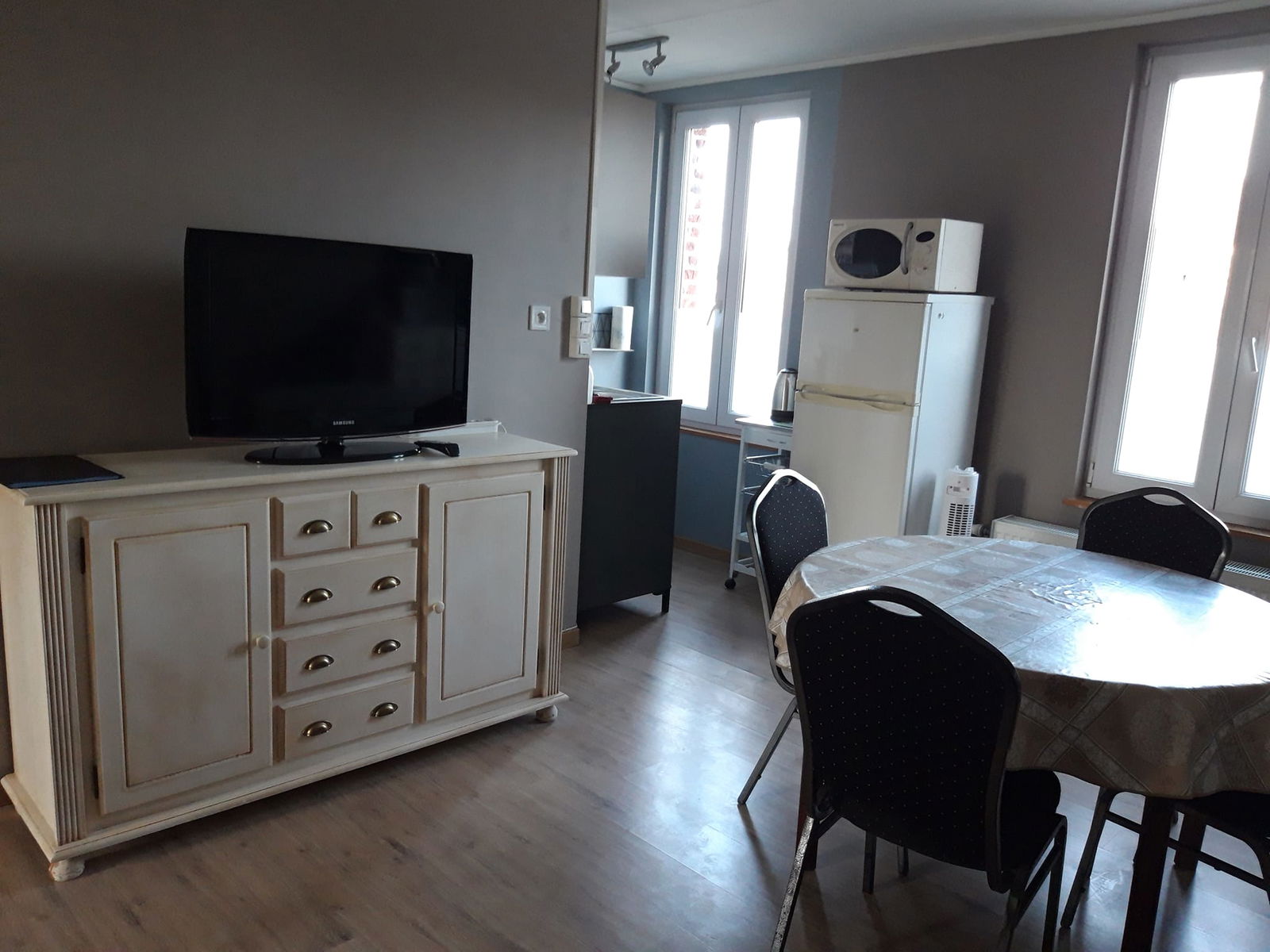 Unabhängiges Studio Condé-sur-l'Escaut 596410