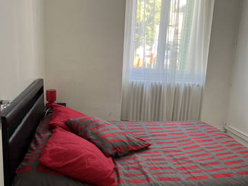 Logement entier à louer à Oyonnax - chambre-6