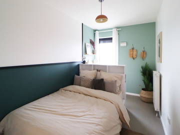 Roomlala | 10 M² Großes Zimmer In Coliving In Rosa Parks - PA69