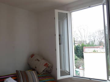 Roomlala | 10 m² Umeblowany pokój w domu rezydenta z dostępem do kuchni