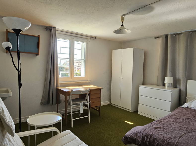 Gästrum Lausanne 264204-1