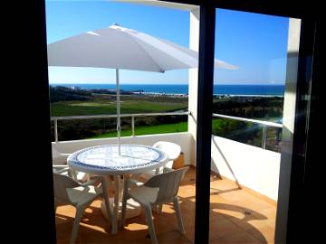 Roomlala | 120 M² Apartment With Swimming Pools, Sea View