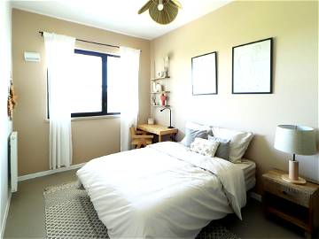 Roomlala | 13 M² Room In Coliving At Rosa Parks - PA79
