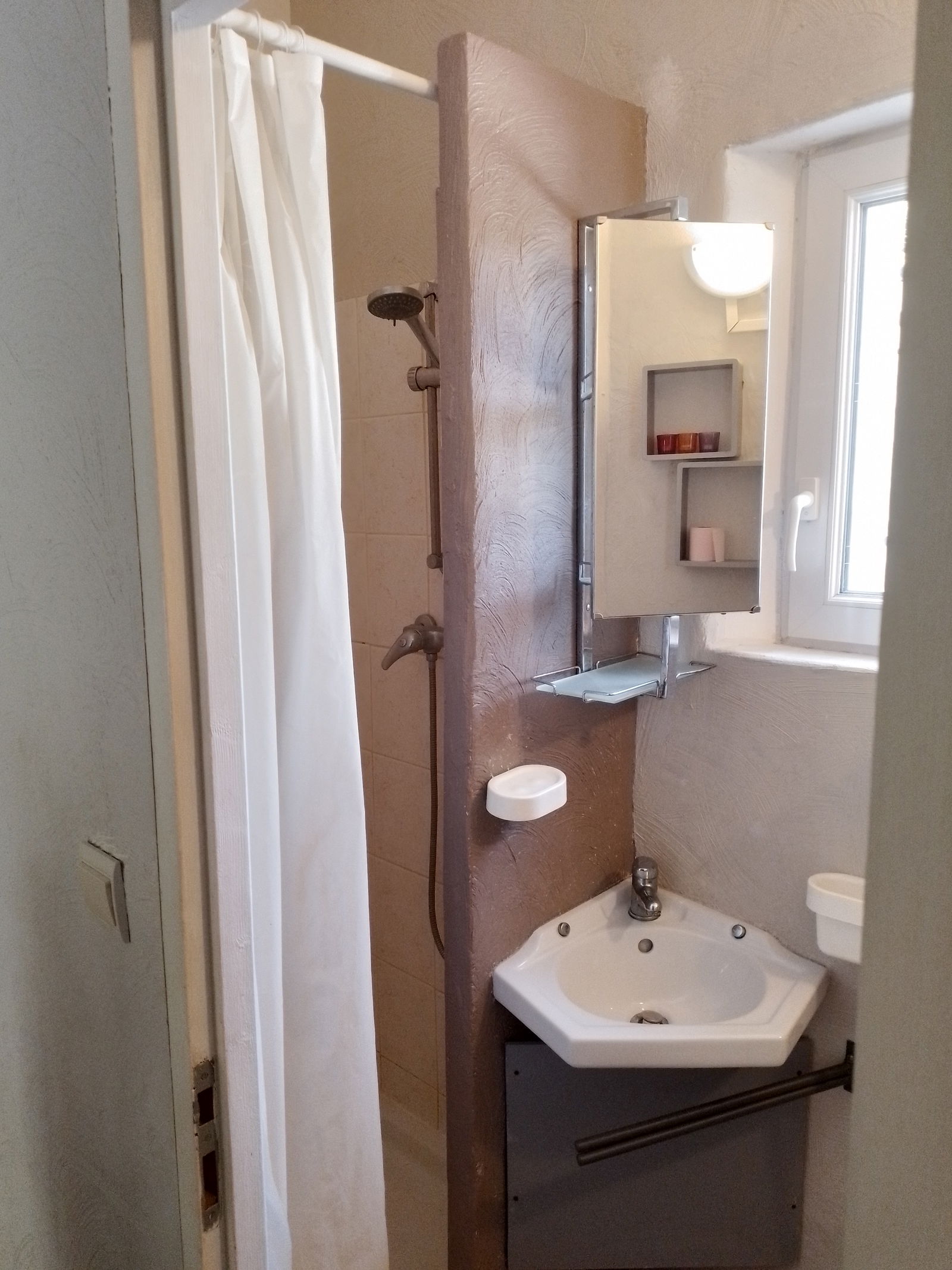 Homestay Maillane 280064