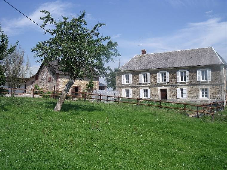 Homestay Ménil-Froger 102040