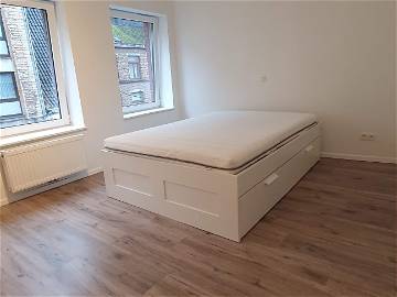 Roomlala | 16 M2 Zimmer zu vermieten in einer schönen großen Wohngemeinschaft