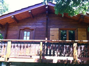 Roomlala | 18 m2 Chalet w nieruchomości z basenem