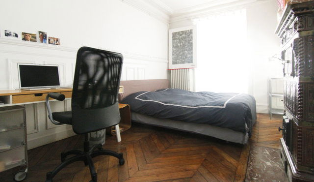 Gastgezin Paris 46604