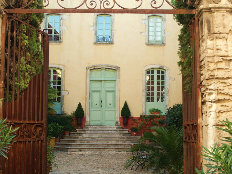 Homestay Bourg-Saint-Andéol 128724