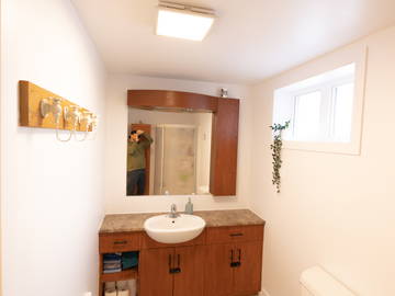 Logement entier à louer à Québec - photo 7 : salle de bain-7