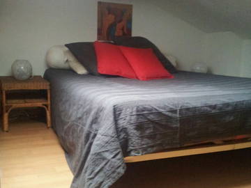 Roomlala | 2/3 Camere in affitto vicino a Calanques 
