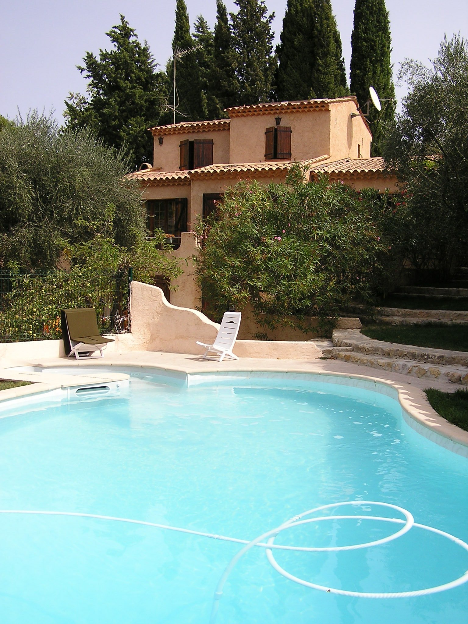 Onafhankelijke Studio Peymeinade 211311