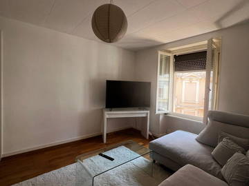 Logement entier à louer à Montreux - photo 1 : chambre 2-1