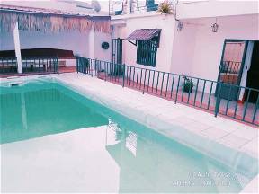 2 Bedroom Apartment In Residence With Swimming Pool