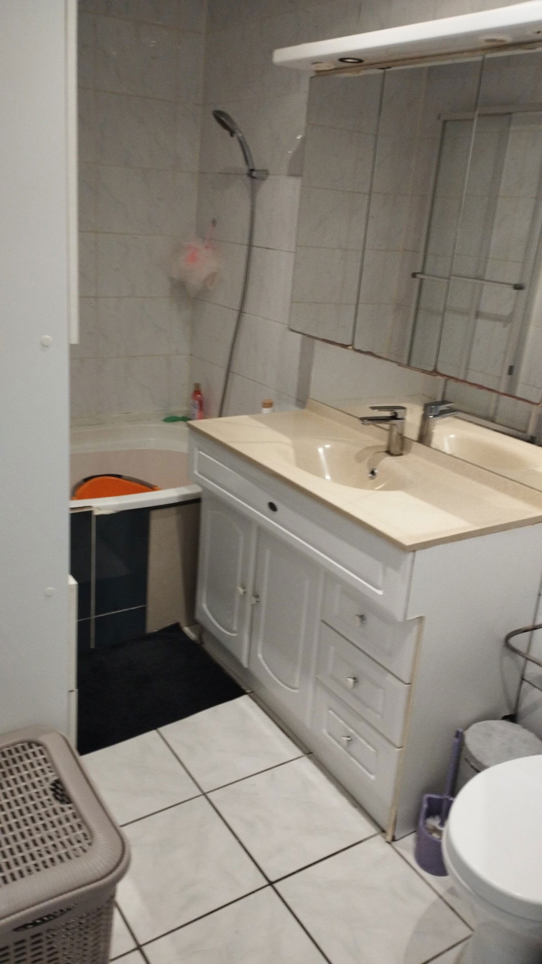 Homestay Louvres 266697