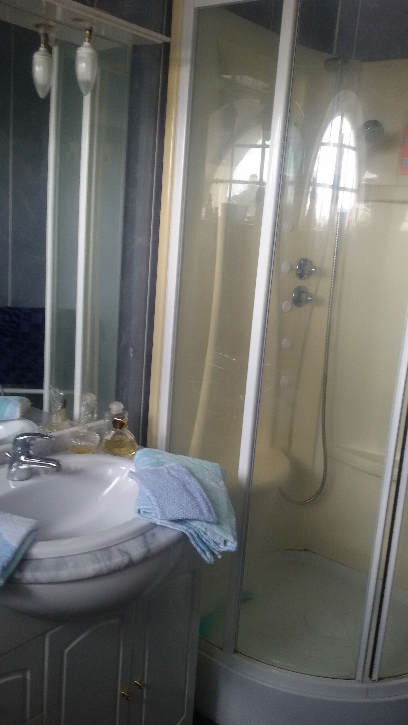 Homestay Heudicourt-sous-les-Côtes 99301