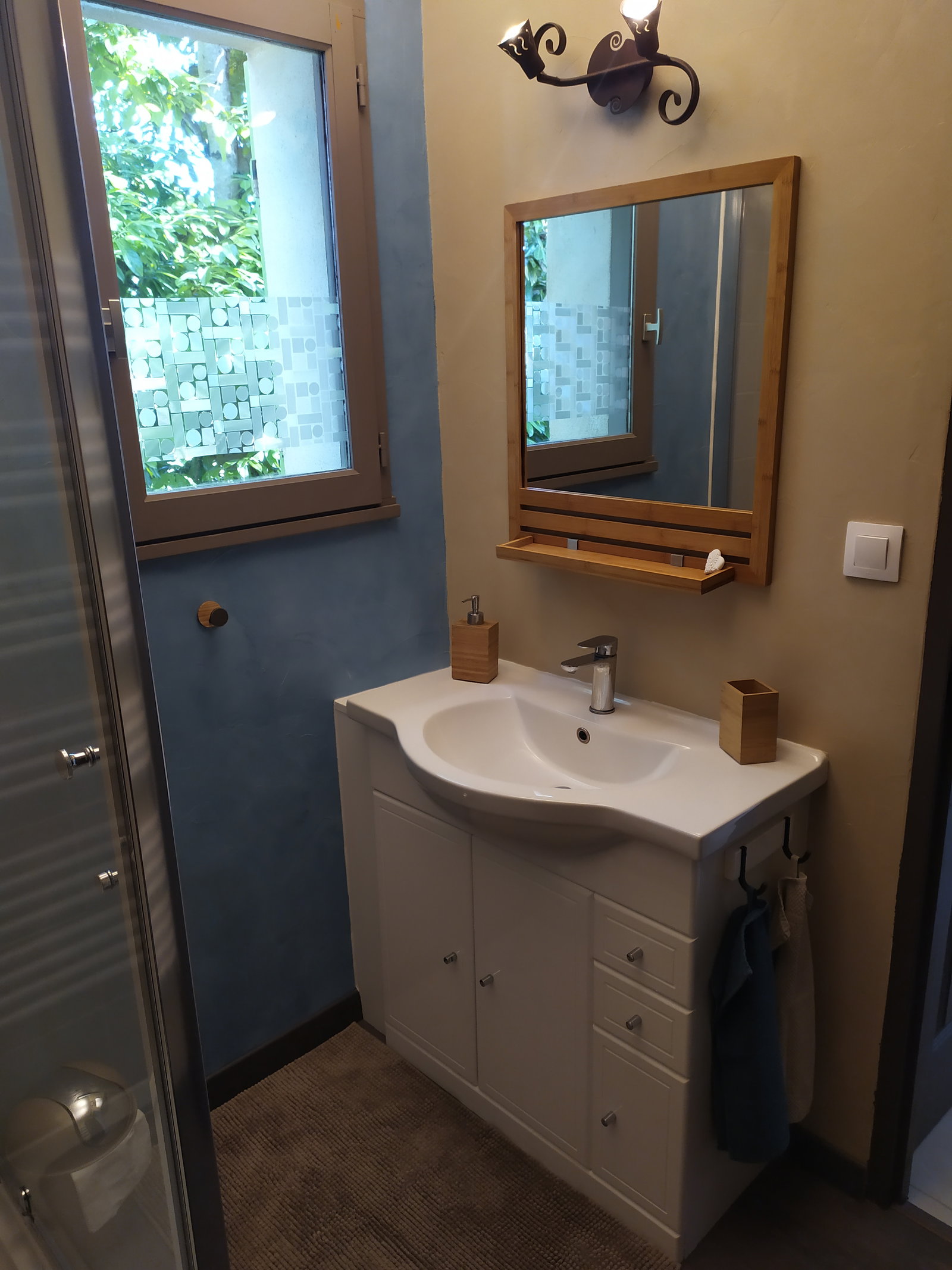 Homestay Dompierre-sur-Mer 115719