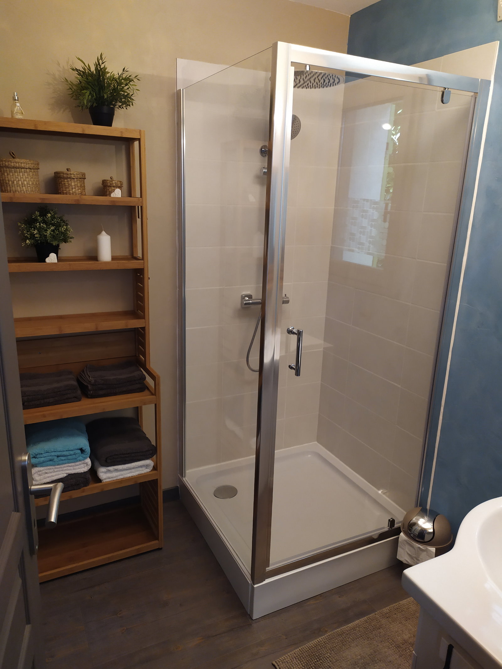 Homestay Dompierre-sur-Mer 251209