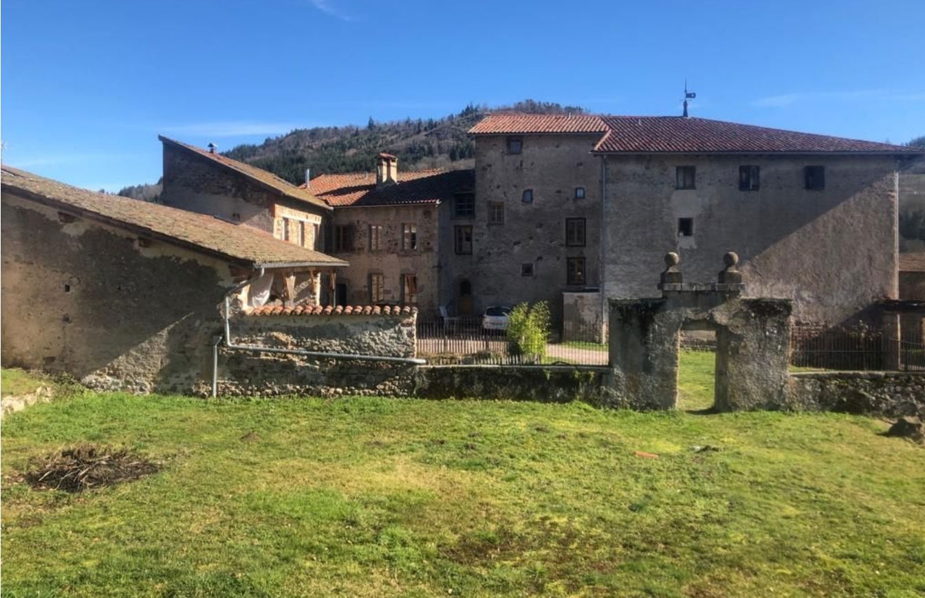 Homestay Saint-Just-en-Chevalet 267670