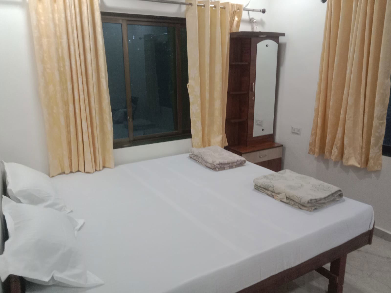 Homestay Mango Village 400698